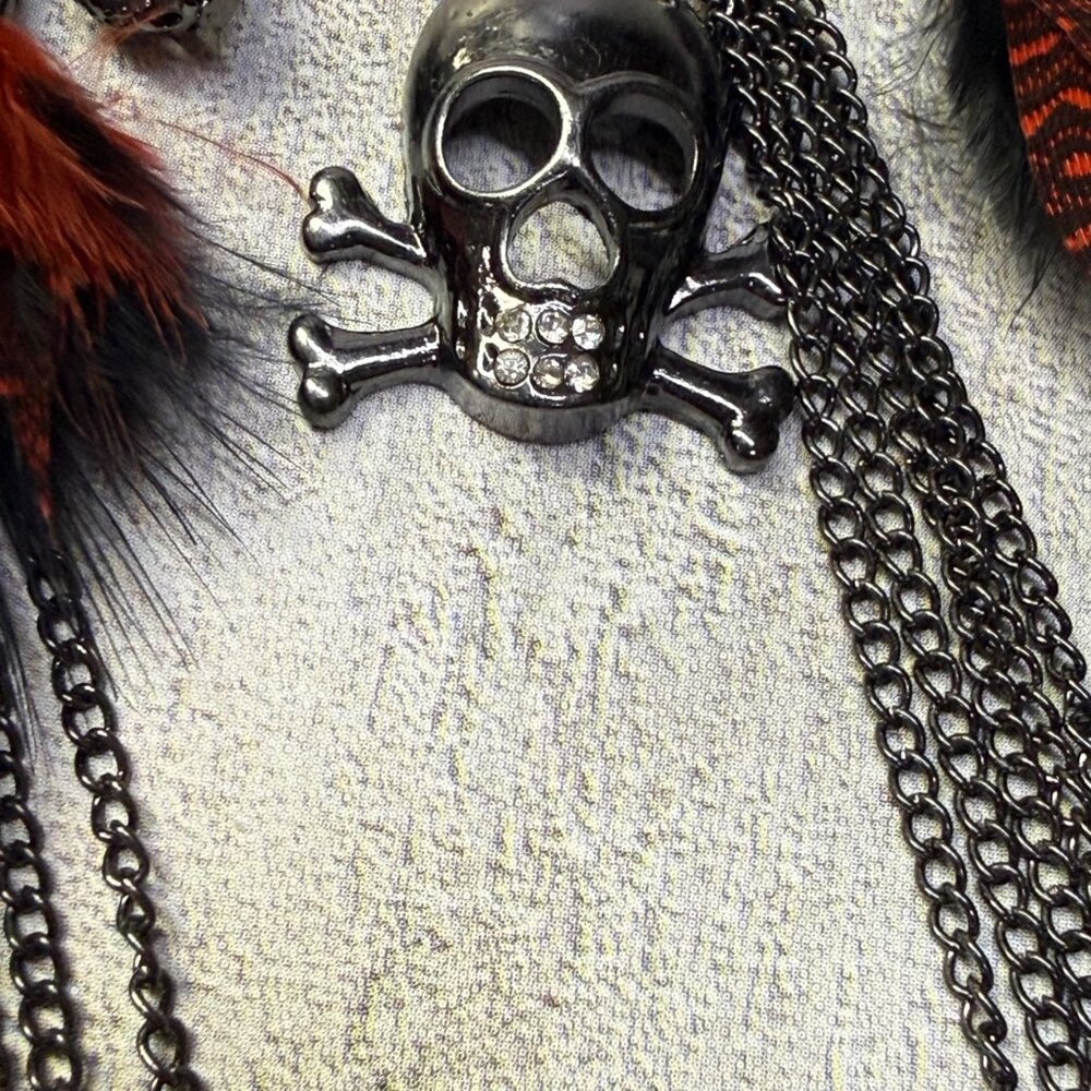 Gothic Skull Dangle Earrings Chain Red Feathers Crystal Accent Boho Punk Jewelry - Picture 7 of 16